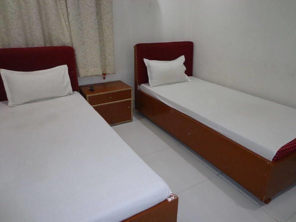 Jyoti Guest House بود جايا المظهر الخارجي الصورة
