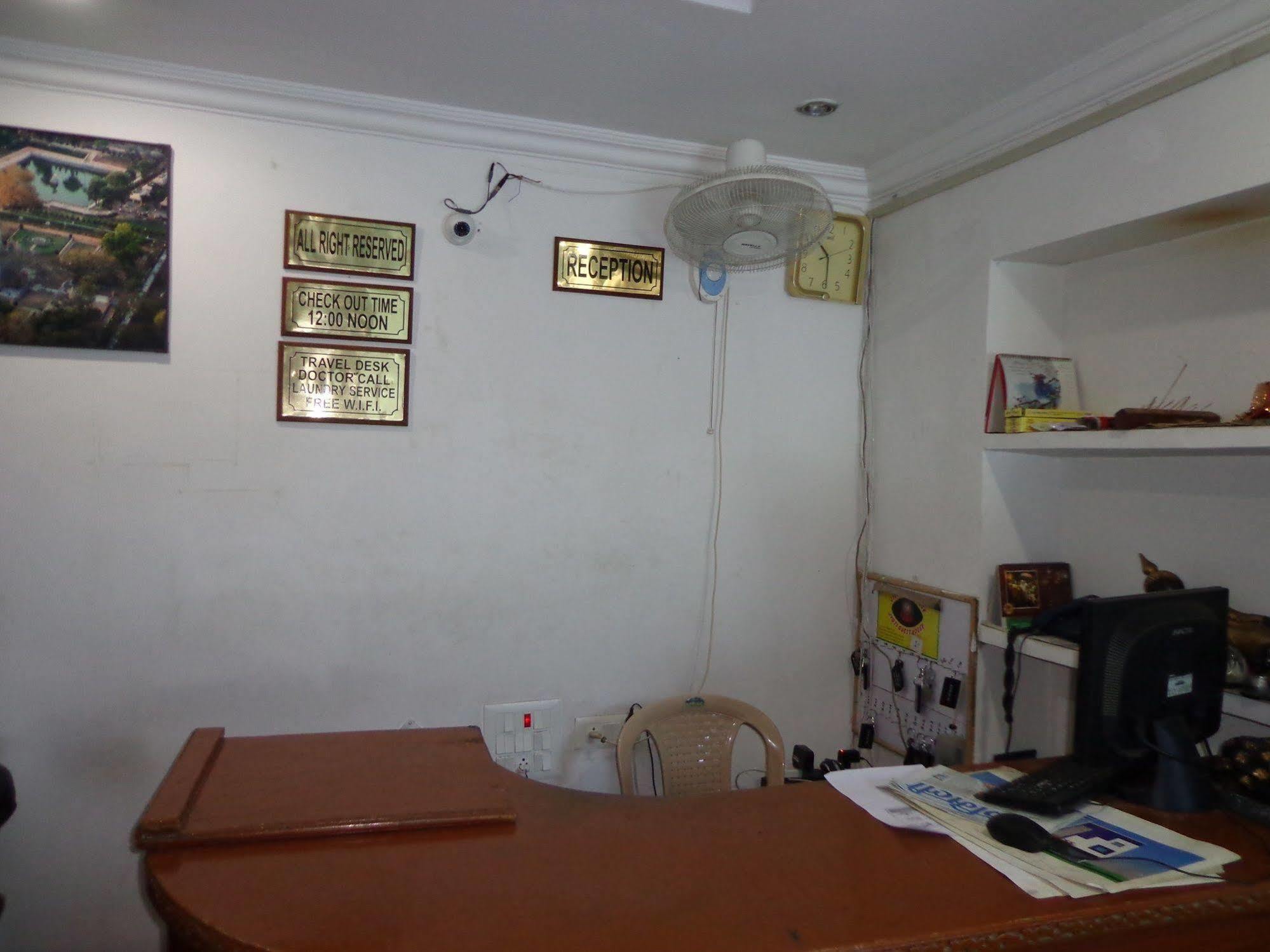 Jyoti Guest House بود جايا المظهر الخارجي الصورة